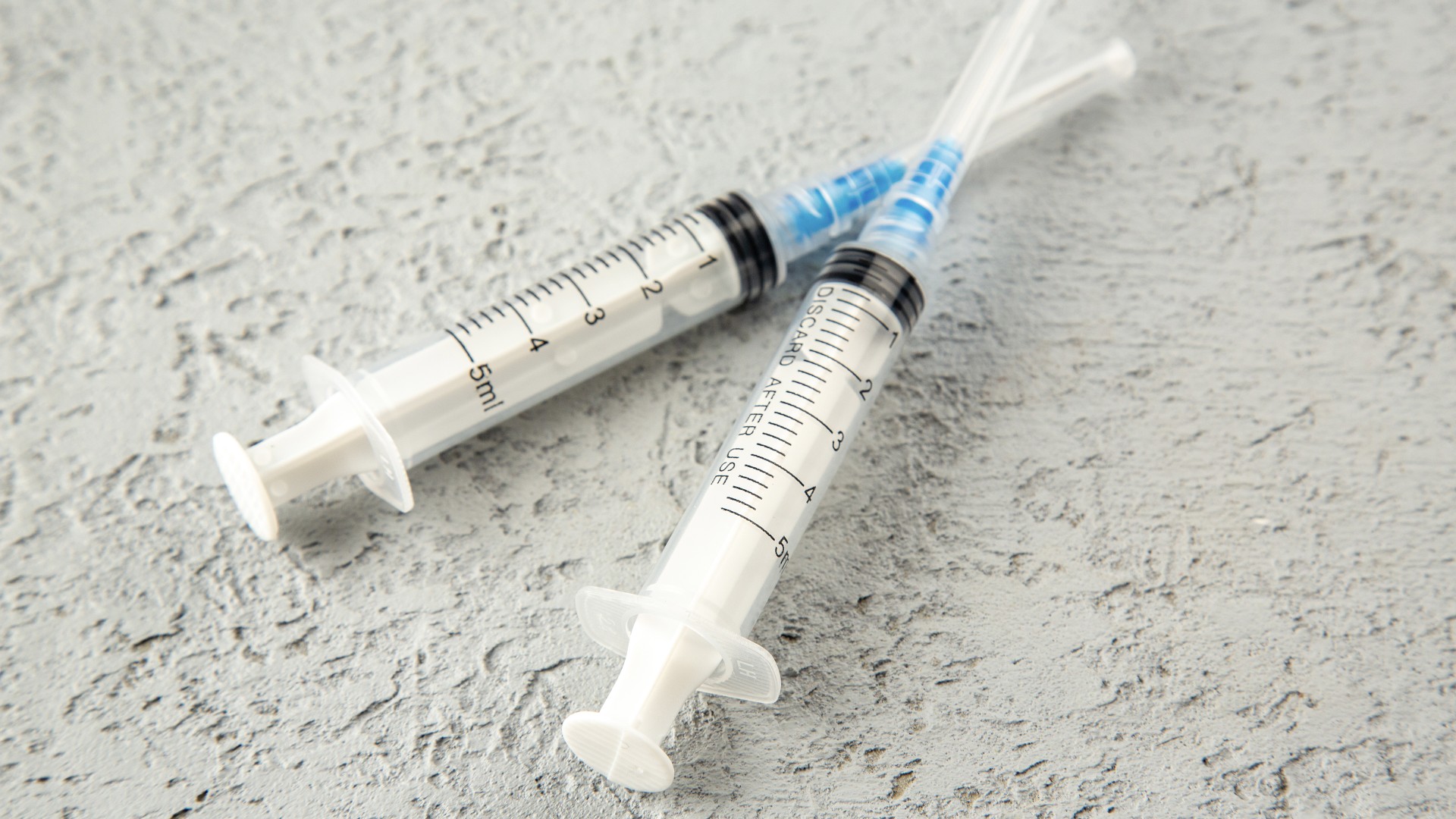 HEALTH SELL SYRINGES